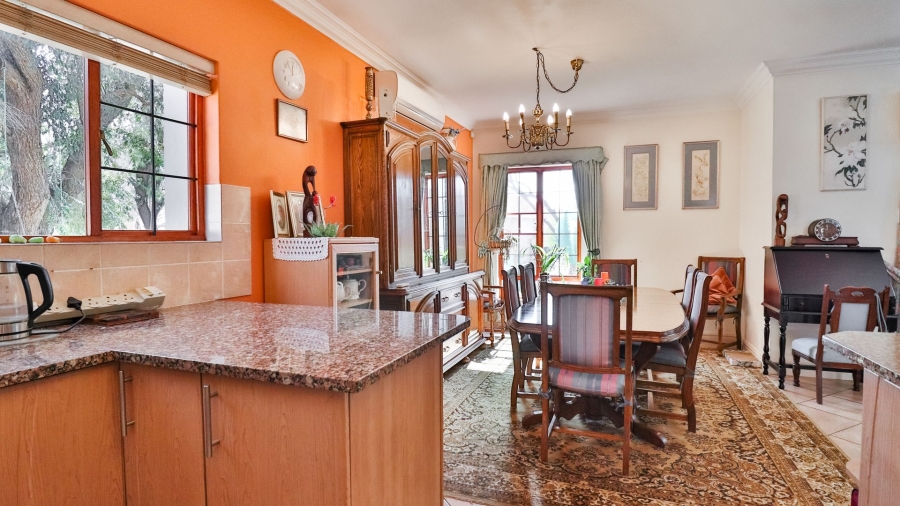 4 Bedroom Property for Sale in The Coves North West